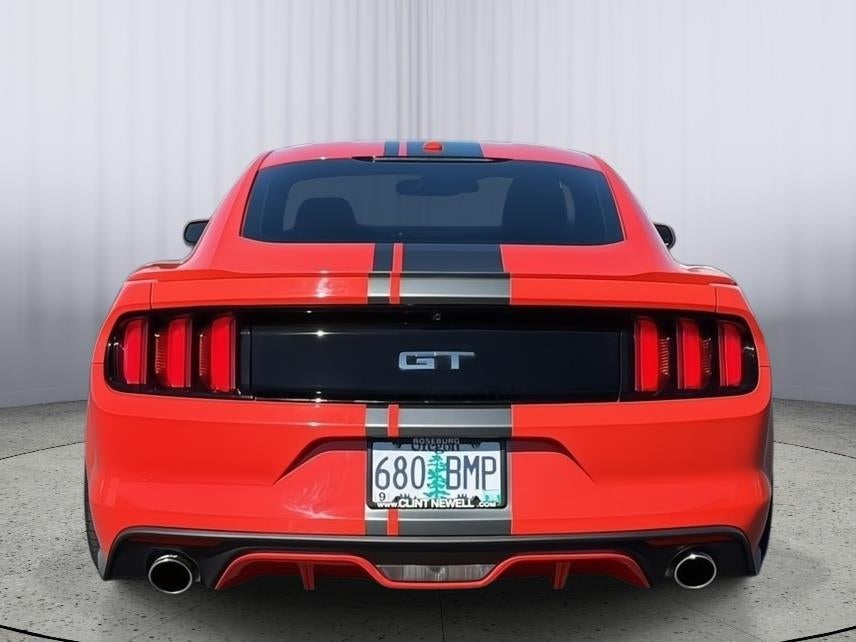 2015 Ford Mustang — interior view