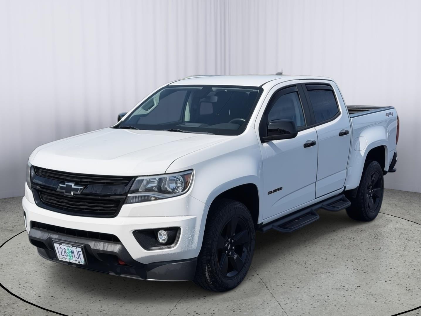 2020 Chevrolet Colorado 4WD LT in Summit White — front three-quarter view