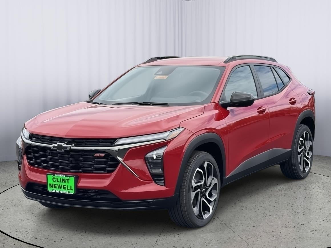 2026 Chevrolet Trax 2RS in Apex Red — front three-quarter view